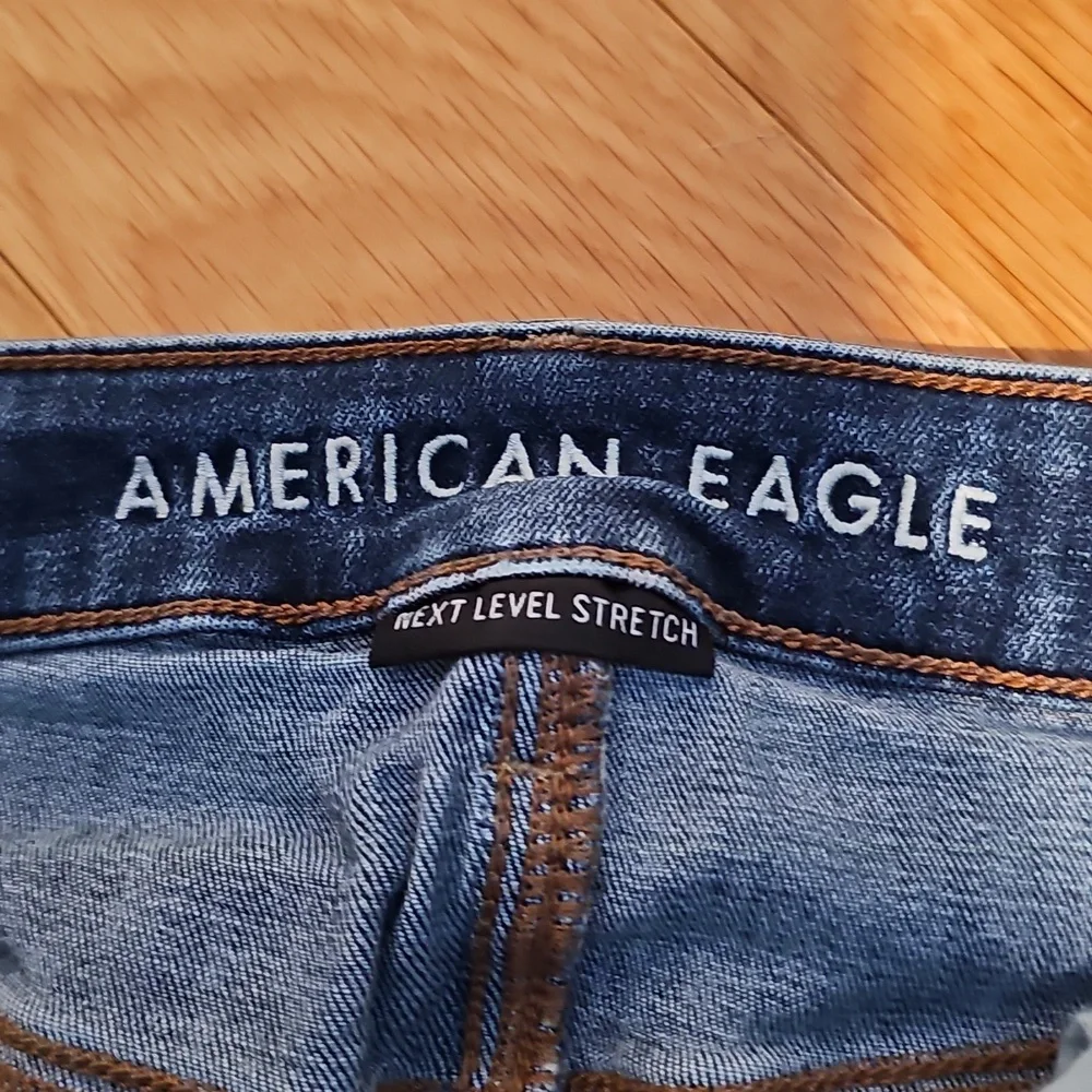 American Eagle Outfitters Dark Blue Flare Jeans - Picture 2 of 4